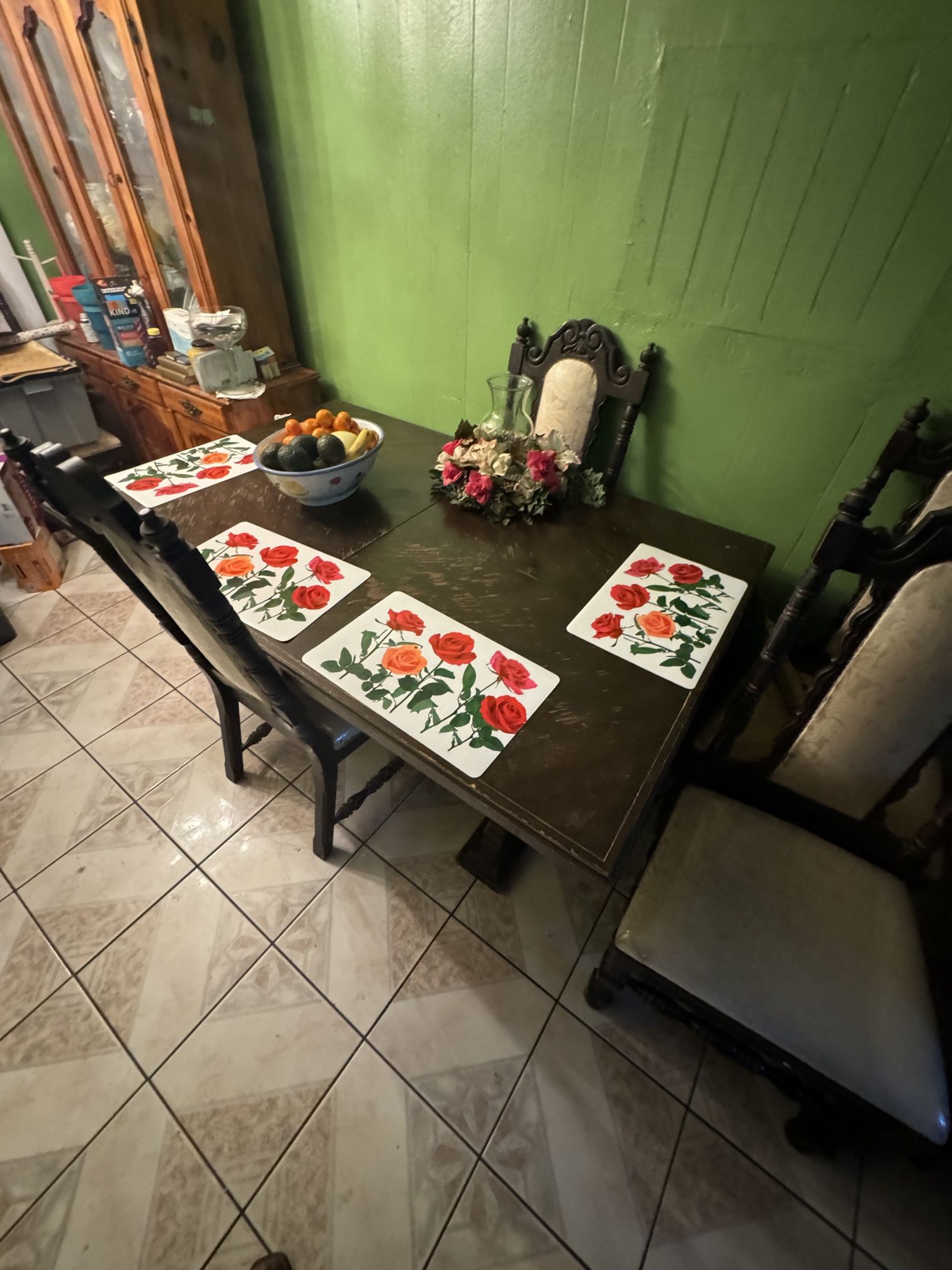Dinning Room Table