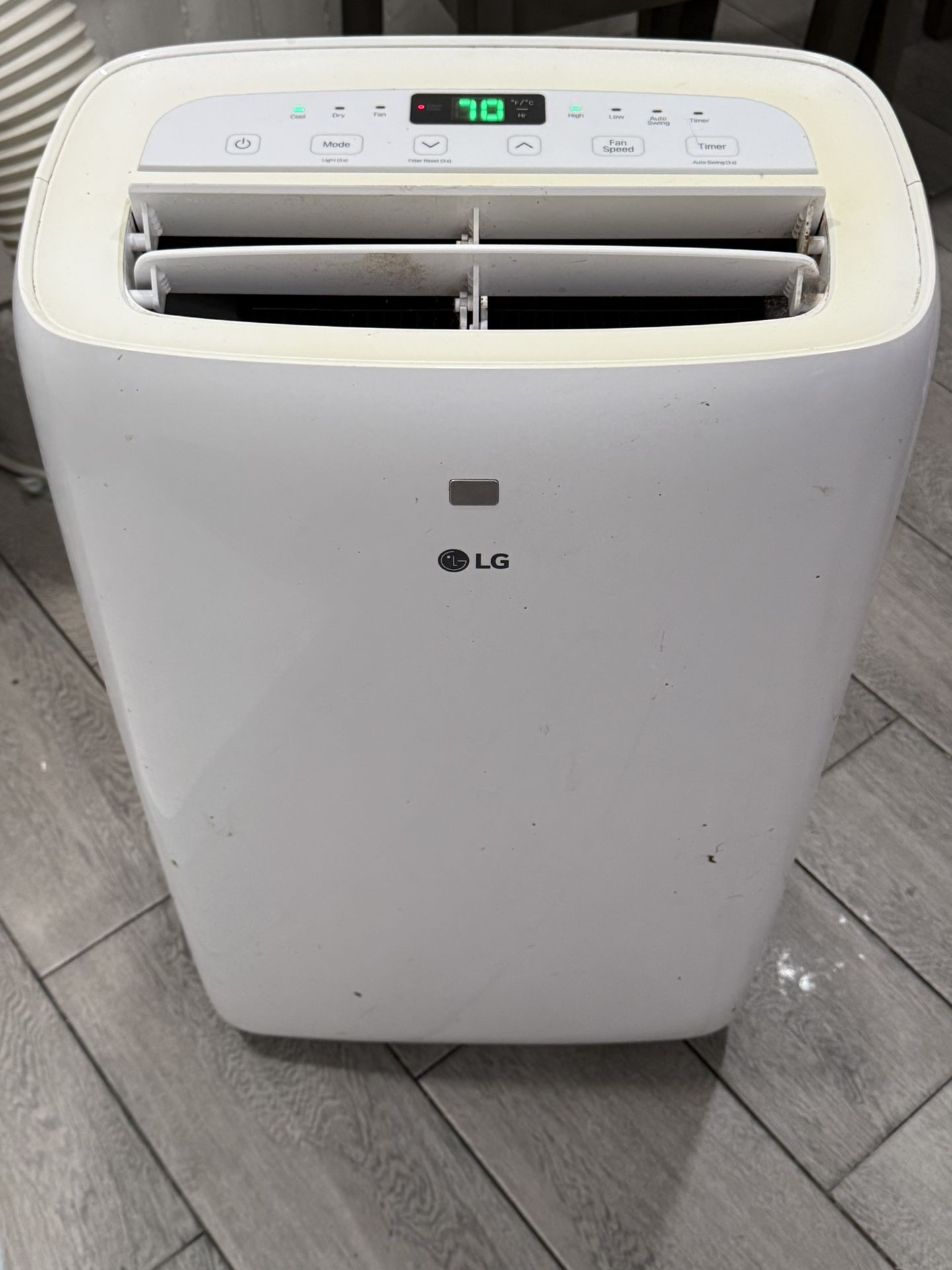 Lg 7000 BTU Portable Air Conditioner