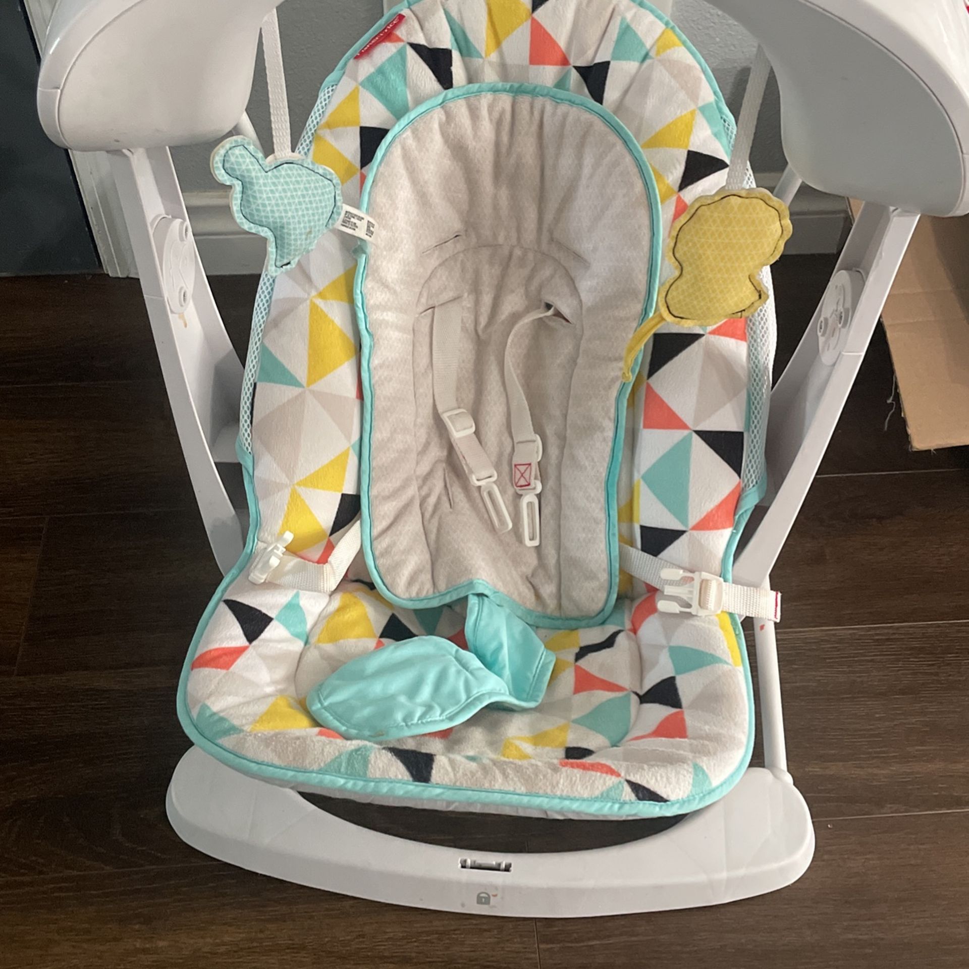 Fisher Price Baby Swing 