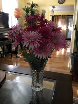 Flower vase