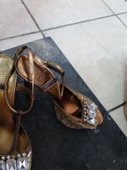 Vince Camuto Sz 8.5