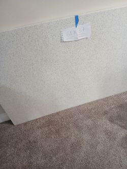 Sparkling white countertop