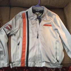 Woman's Medium Harley Davidson Jacket - Like New!