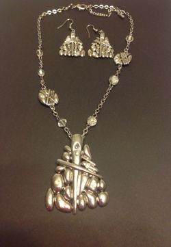 Silver drop earrings and necklace