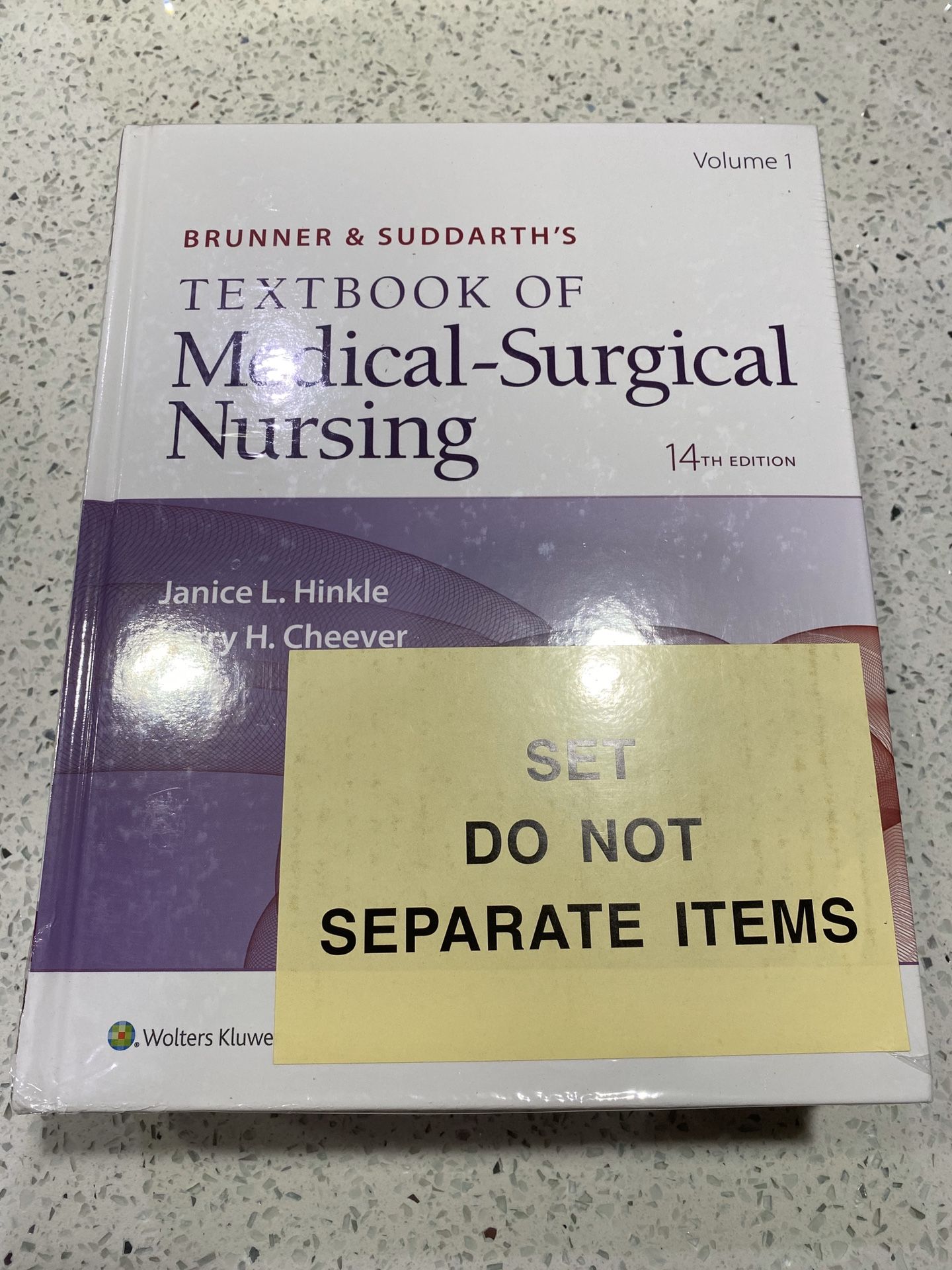 Brunner & Suddarth's Textbook of Medical-Surgical Nursing 14th Edition
