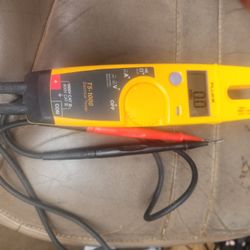 FLukE T5-1000 Elecrical Tester Nice Working