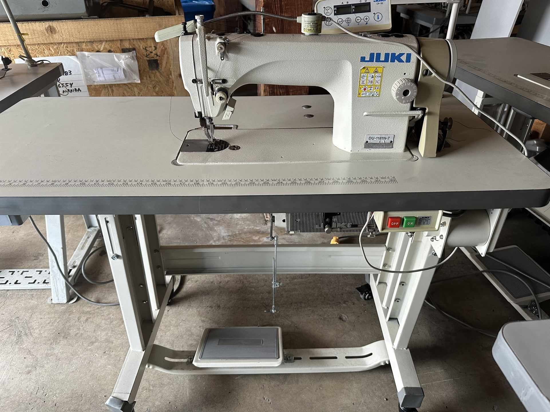 Sewing Machine Juky