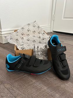 PEARL iZUMi Women’s Road Cycling Shoes – $70 OBO 🚴‍♀️
