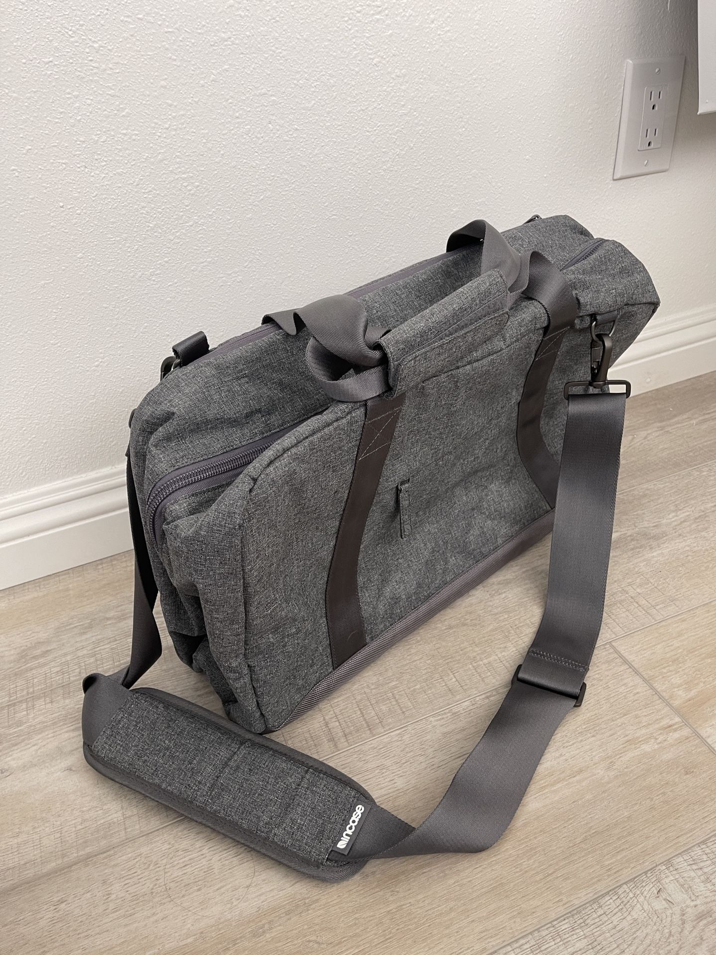 Incase EO Travel Duffel