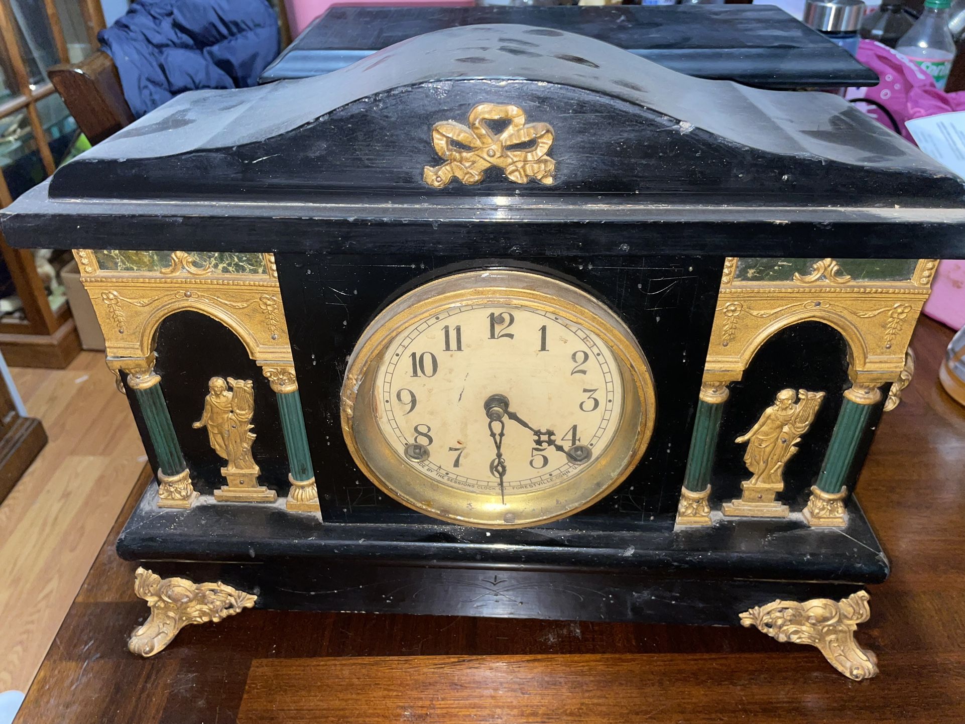 1900 Sessions Mantle Clock