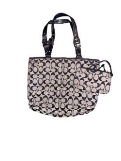 Coach Purse And Matching Wristlet 