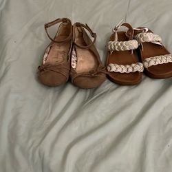 2 Pares para niña. Talla #4