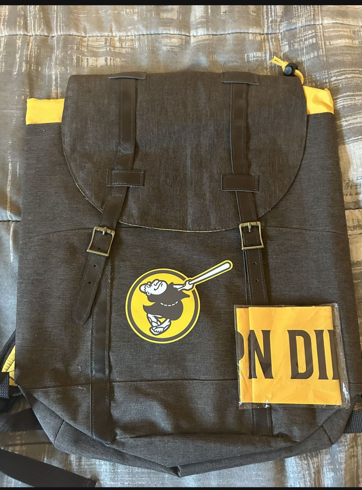 MLB SD Padres Backpack & Thunder Stick