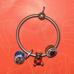 Pandora Pooh collection/ Pendant 