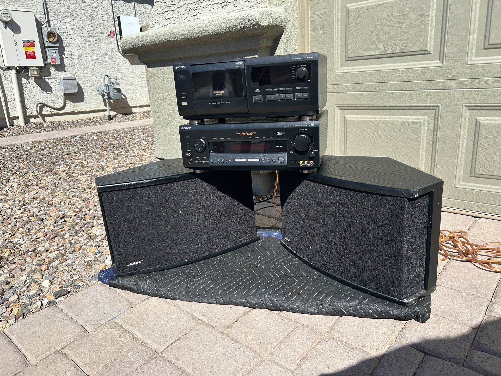 Sony Stereo System w/Bose speakers