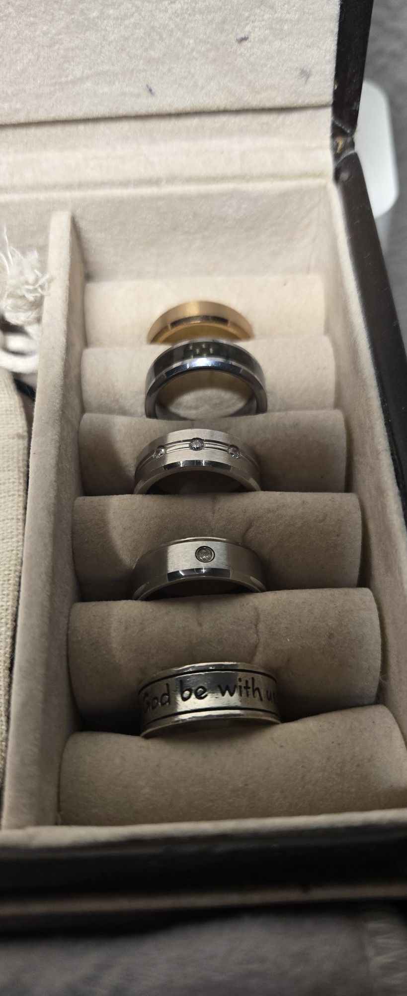Men's Rings