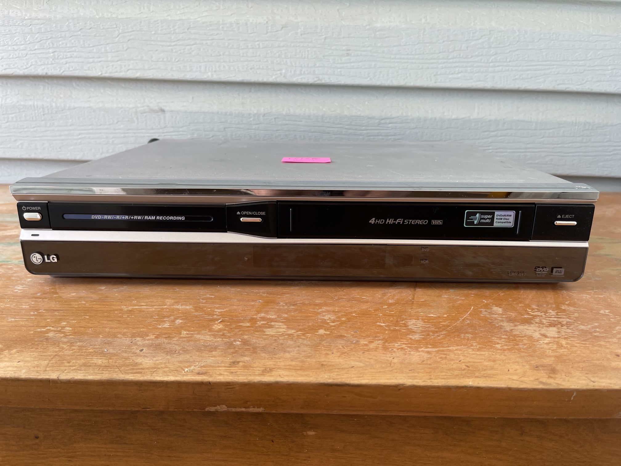 VCR & DVD / VCR Combo Units.