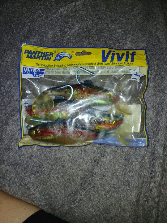 Panther Martin Vivif Holographic swim bait , living minnow , action 4 In package