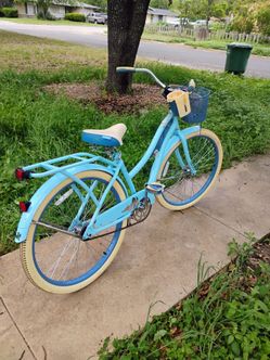 Huffy 26" Net Lusso cruiser Like New