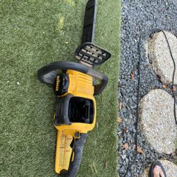 Dewalt Chain Saw - No Battery 