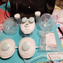 Willow GO wearable breast pump with extra 17mm size inserts all new