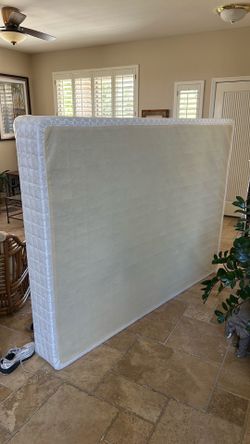 Queen size box spring