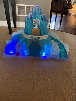 Frozen toy castle