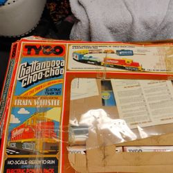 Tyco Electric Model Train Set 