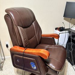 Kinnls Jones Executive Office Chair / Gaming Chair Massage Chair