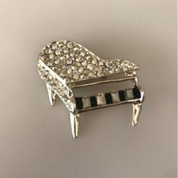Grand Piano Brooch