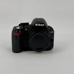 Nikon D3100 14MP DSLR Camera