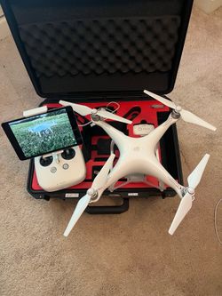 DJI Phantom 4 Drone