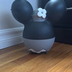 Minnie Mouse Popcorn Bucket 