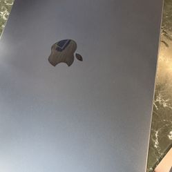 MacBook Air 2023 