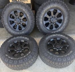 Dodge Ram 2500/3500 Factory Wheels Tires