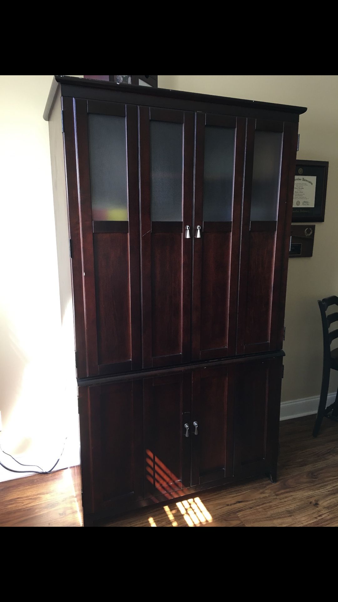 Enclosed Computer Desk.