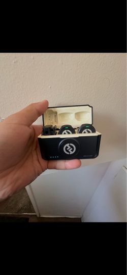 Holly land MICROPHONES HIGH QUALITY