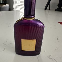 VELVET ORCHID Tom Ford