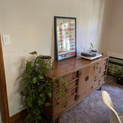 Mid Century Buffet/Dresser