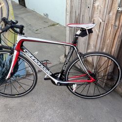 2011 Cannondale Carbon fiber synapse 56 CM