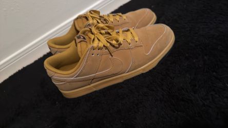 Men Nike Dunks Mustard Suede - Size 9 - $65 OBO