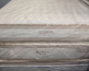 Brand new pillow. Top