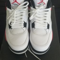 Jordan 4s