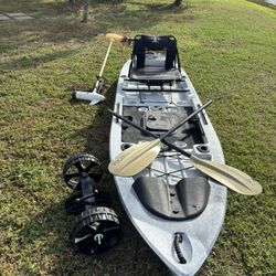 Kayak Ascend 128T Kayak 