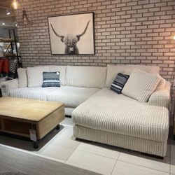 Lindyn Linen 3 Piece Sectional with Chaise 🌲 Brand New ▪️ Delivery and Finance Available