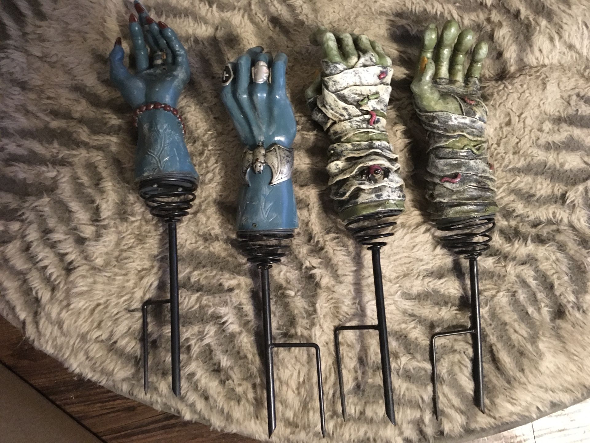 Mummy Witch Ground Breaker Halloween Props Monster Decorations