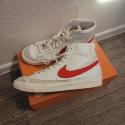 Nike Blazer Mid 77