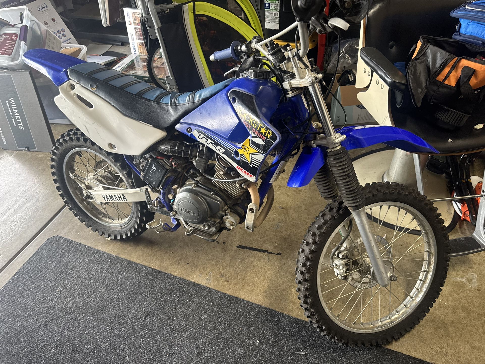 125 Yamaha Only One on Right Available