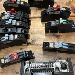 11 Different Size Circuit Breakers. 1 Neutral Ground Bar   $150 For Alll