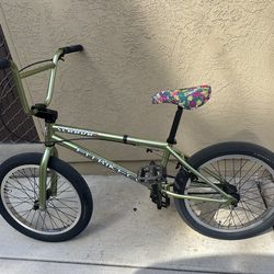 FIT SLEEPER SERIES ONE BMX BIKE